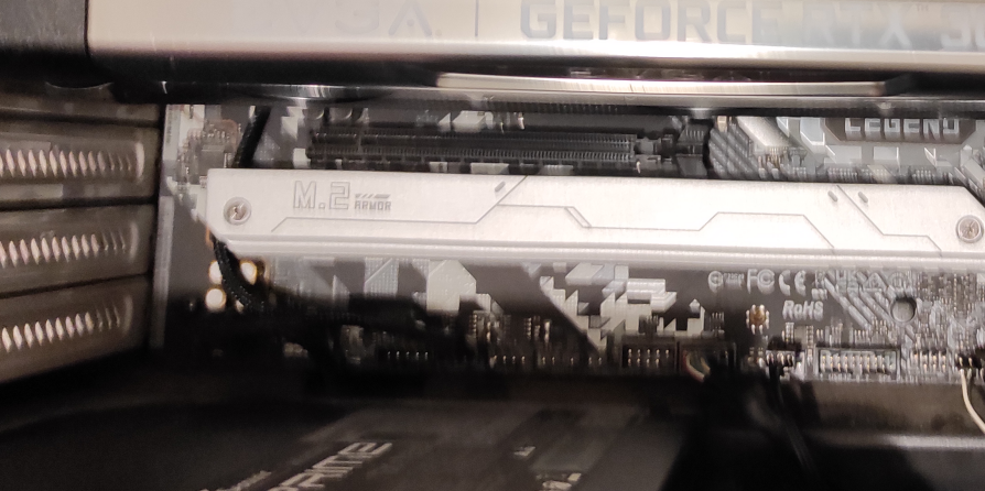 894x446