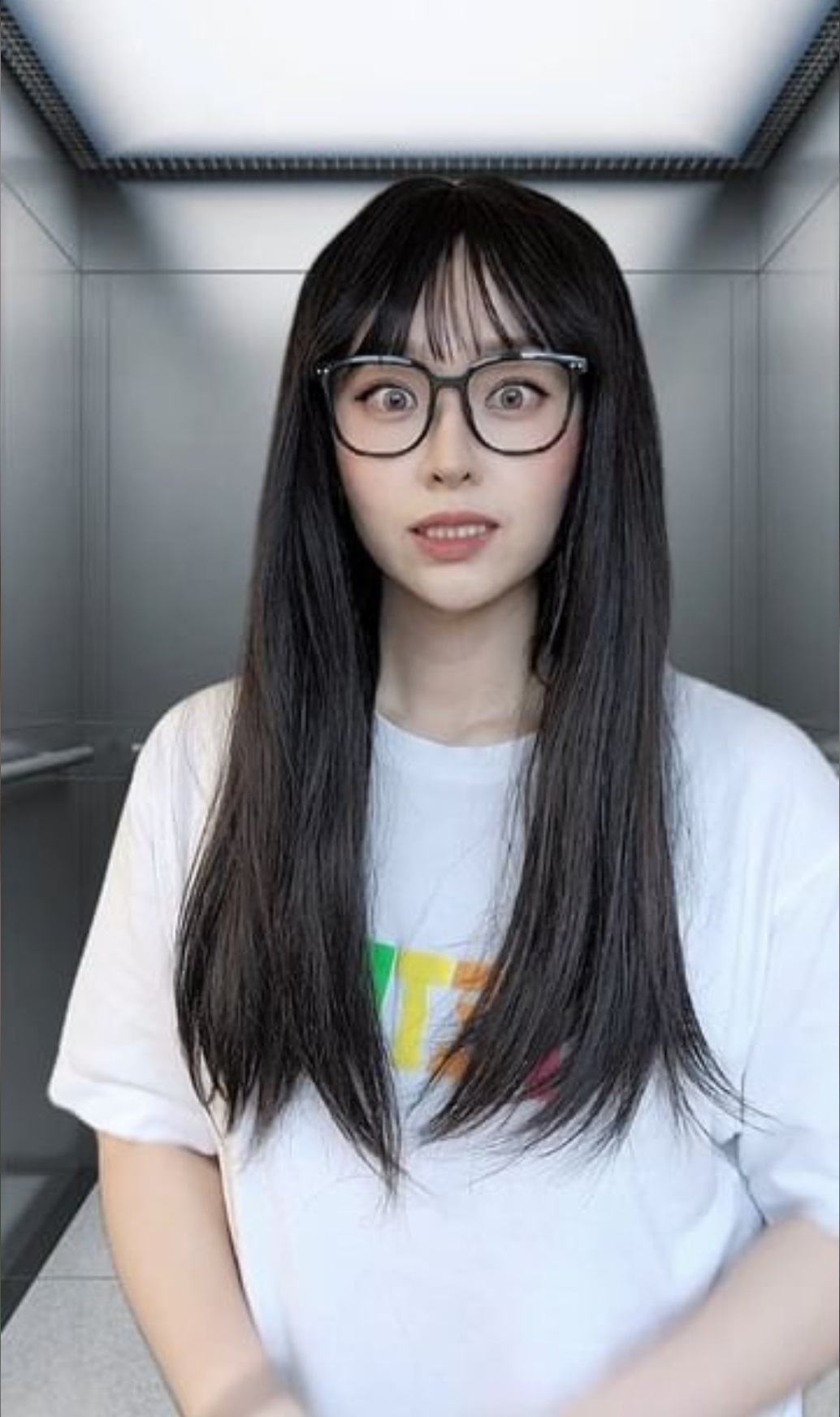 1034x1744