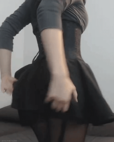 368x460