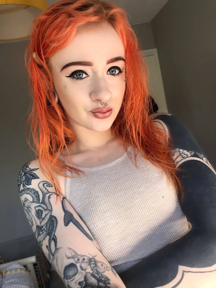 900x1200