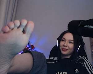 1350x1080