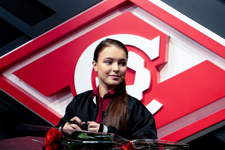 732x488