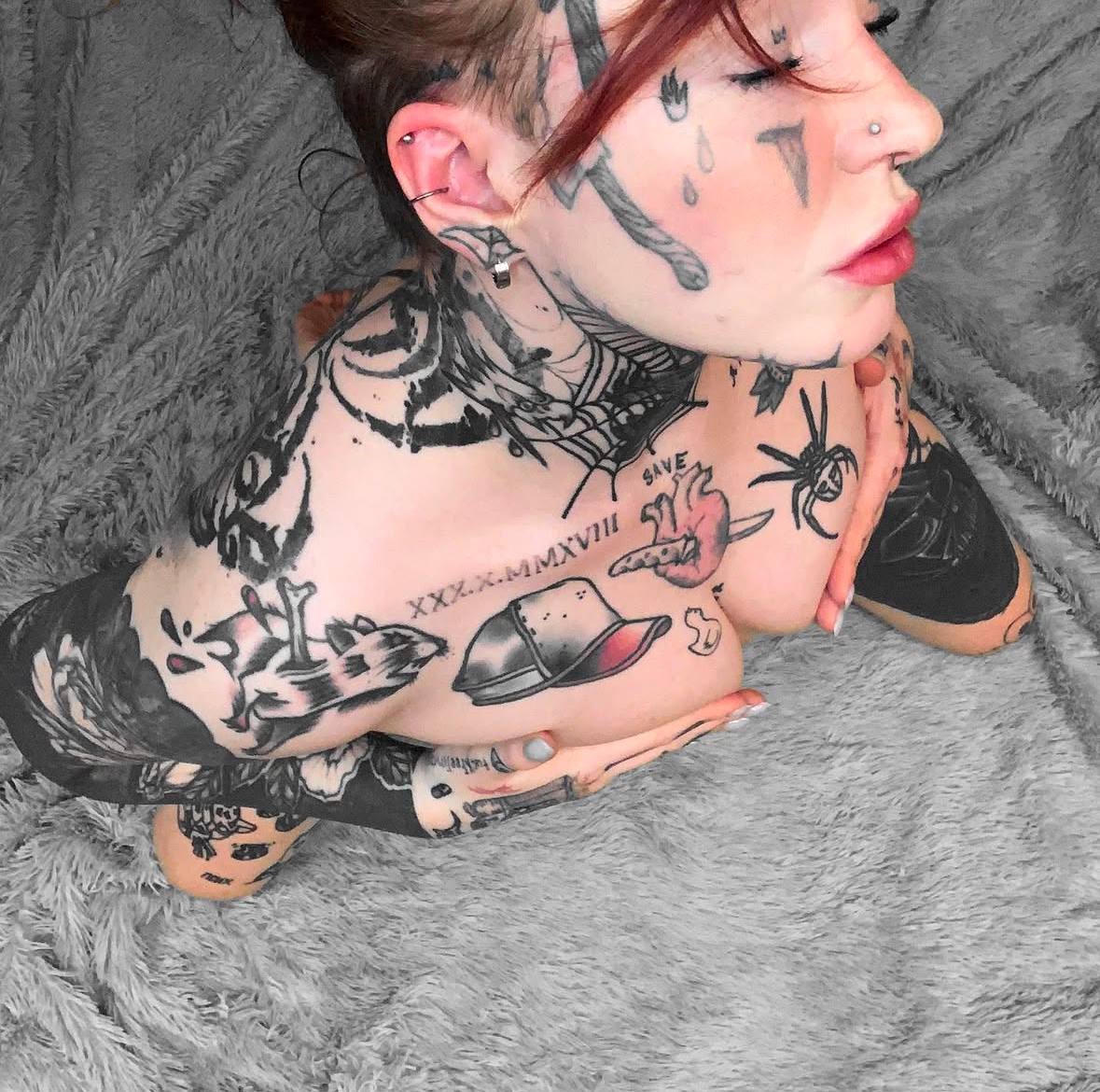 1179x1170
