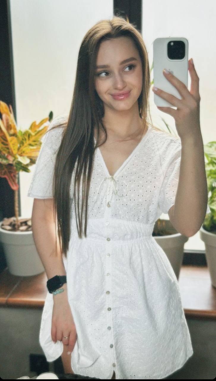 728x1280