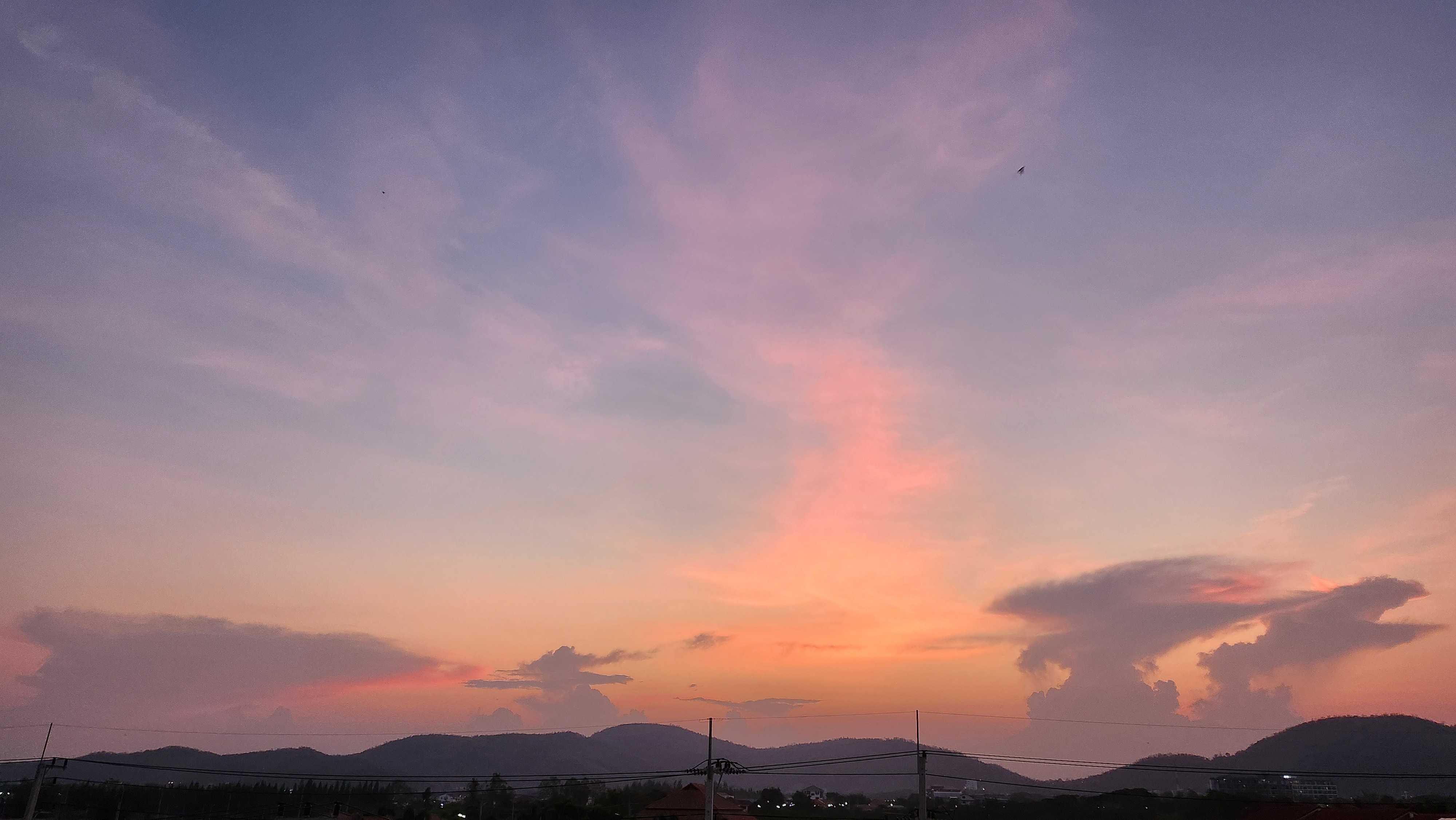 4000x2252