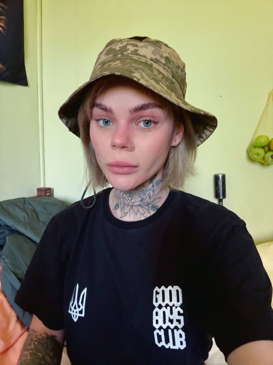 960x1280