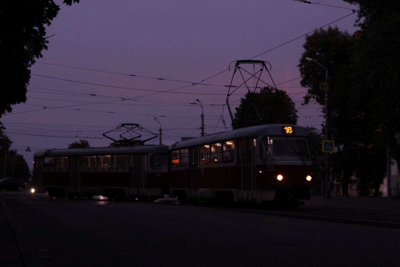 1280x853