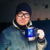 uCKyxHgv.жипег