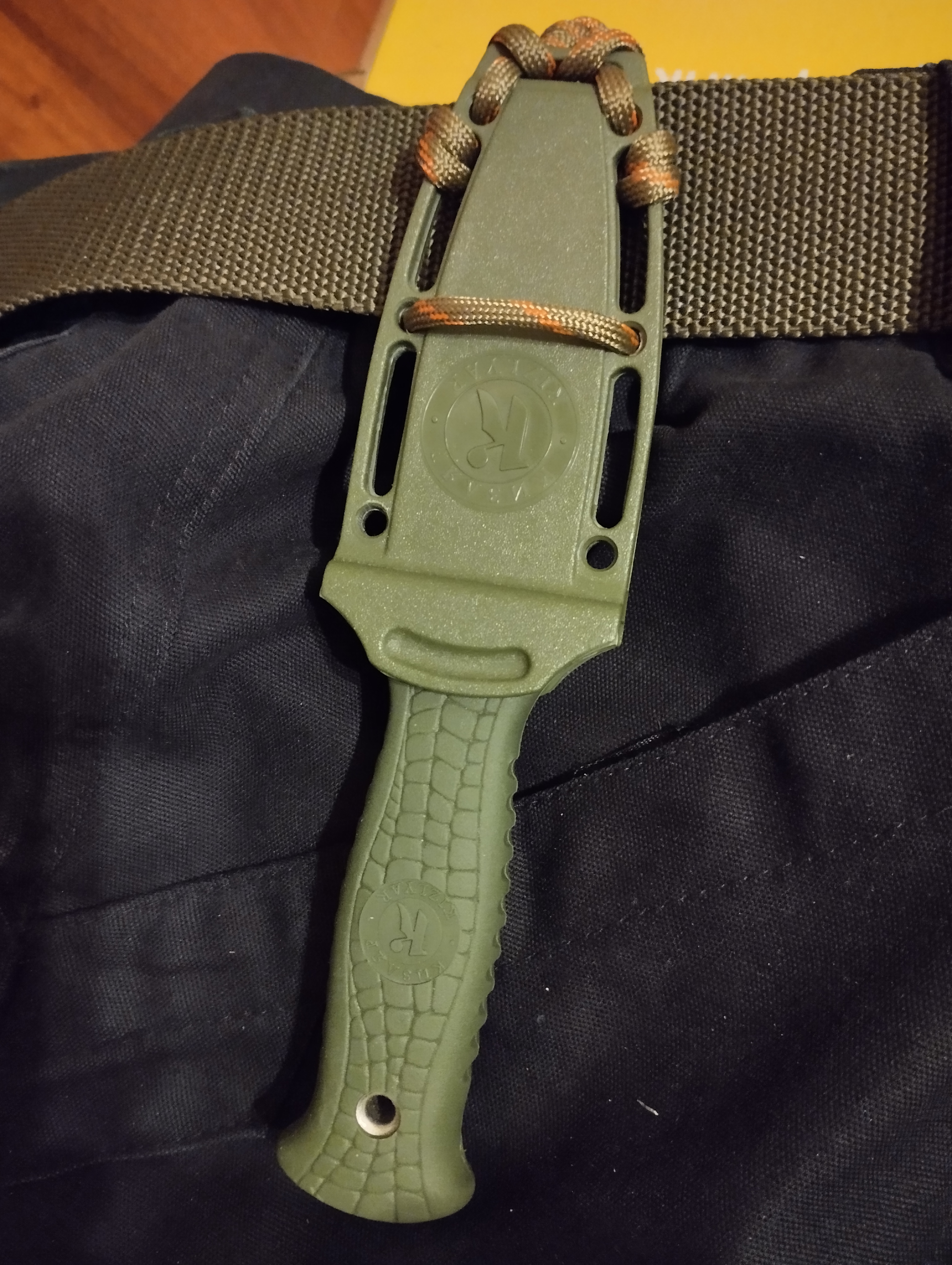 3072x4080