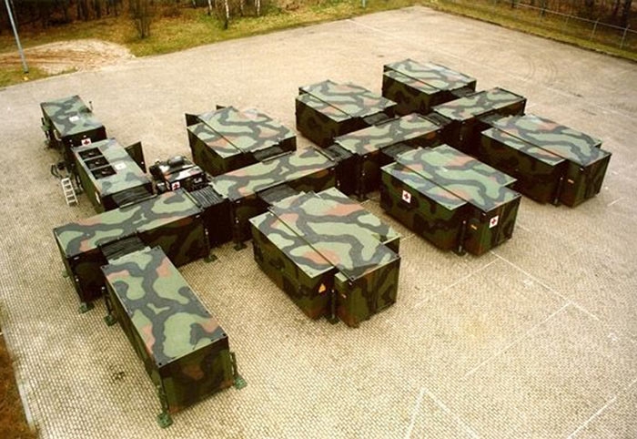 700x482