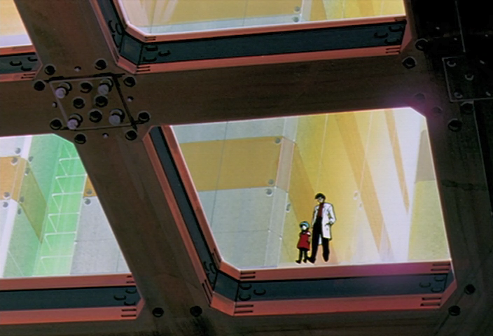 704x480
